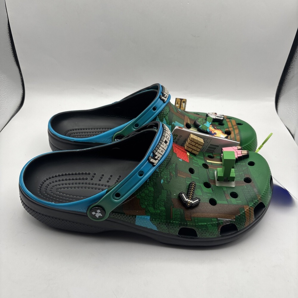 Crocs x MinecraftcClassic Clog‎ 210829-90H - M9/W11 - Picture 2 of 10